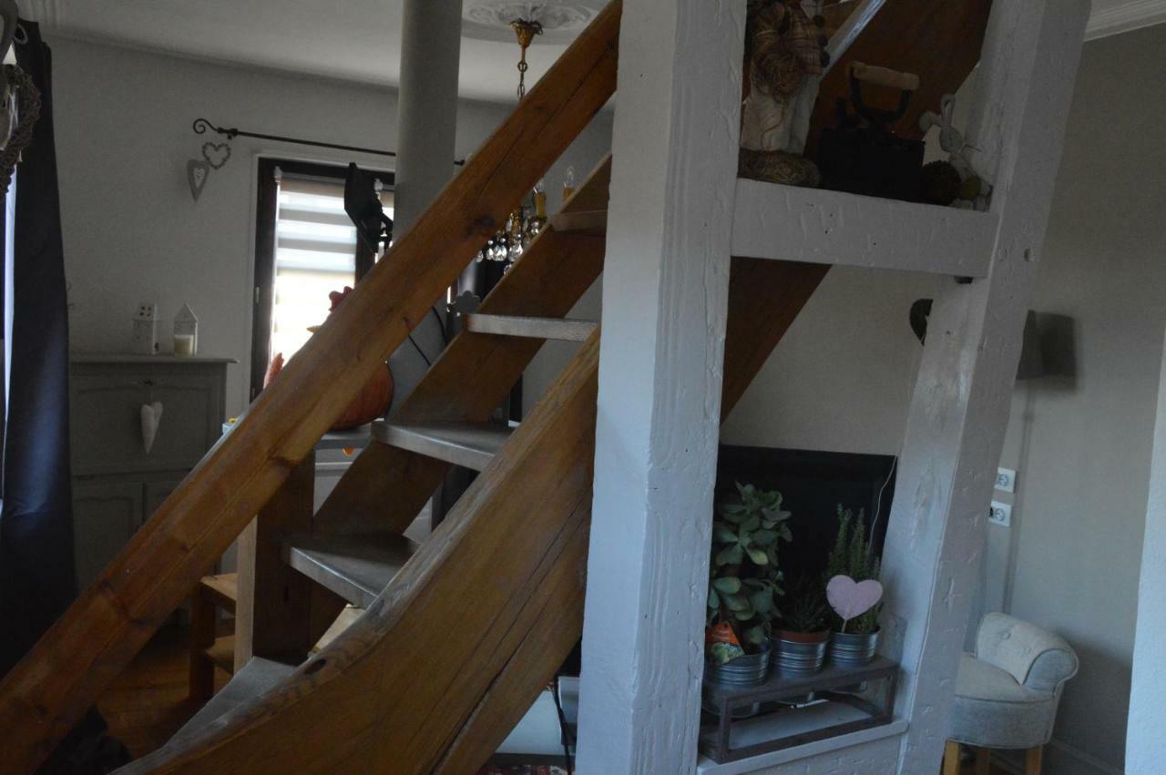 萨维尔纳Maison Bleue公寓 外观 照片
